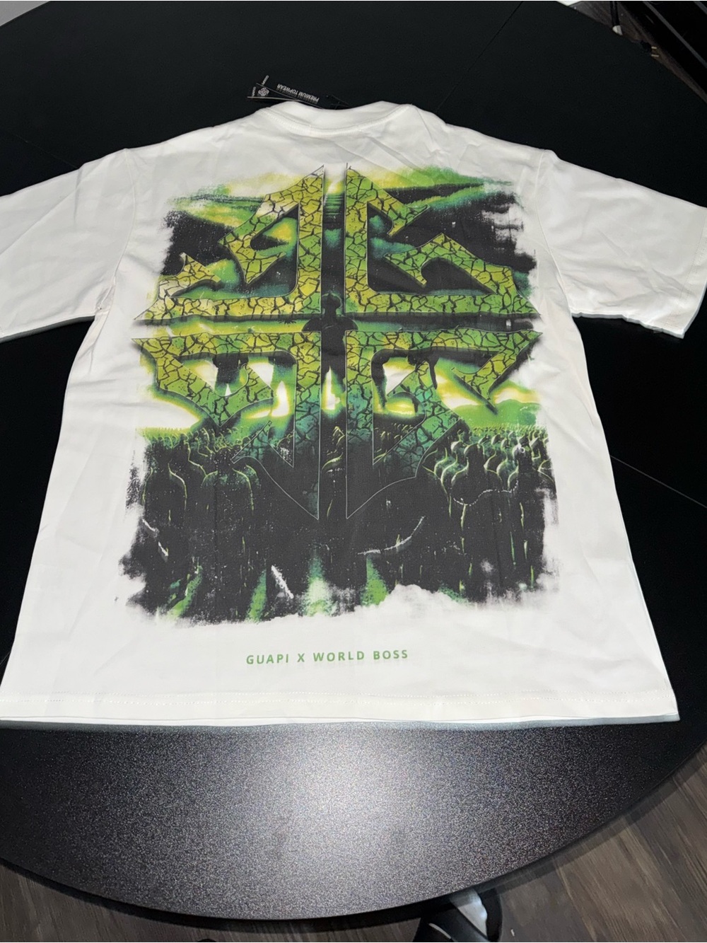 Guapi Tee - Picture 2 of 2
